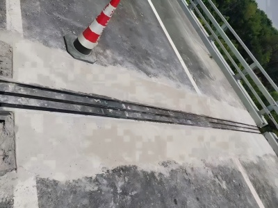 海勃湾伸缩缝更换后浇筑材料快速结构修补料速砼的产品特点及施工流程​